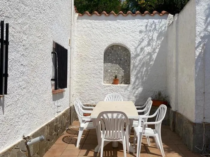 Villa Maddy 9 Personas Lloret De Mar